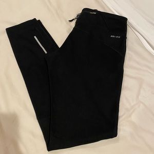 Black Nike dri fit leggings